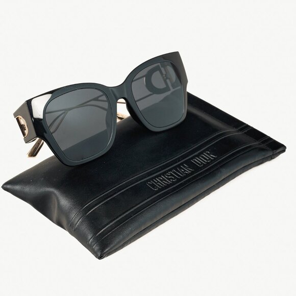 Christian Dior 30Montaigne 1 Black & Gold-Tone Square Sunglasses - Picture 11 of 11